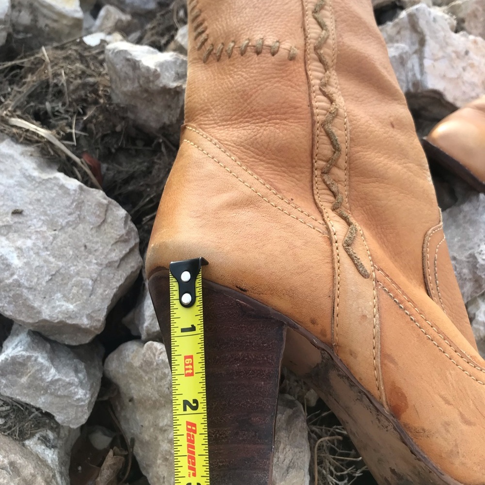 Vtg. Genuine pure  leather long boots by: TROYLINI size: 6 Made in Brazil. - Picture 8 of 16